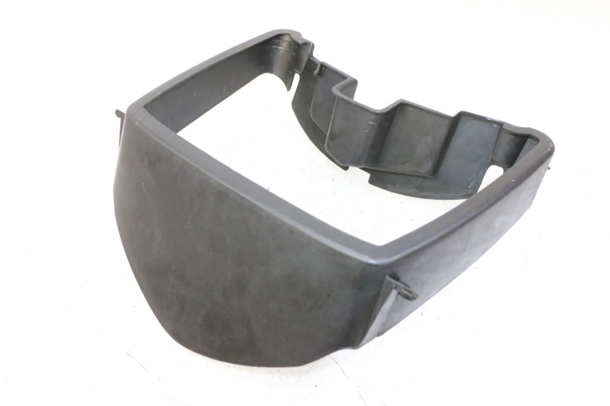 photo de INNERE FRONTVERKLEIDUNG KYMCO GRAND DINK 125 (2002 - 2007) - Zoom auf Gebrauchszustand