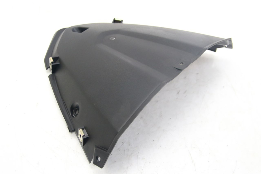 photo de INNENVERKLEIDUNG DER FRONT SYM JET 4 4T 50 (2018 - 2021) - Zoom auf Gebrauchszustand