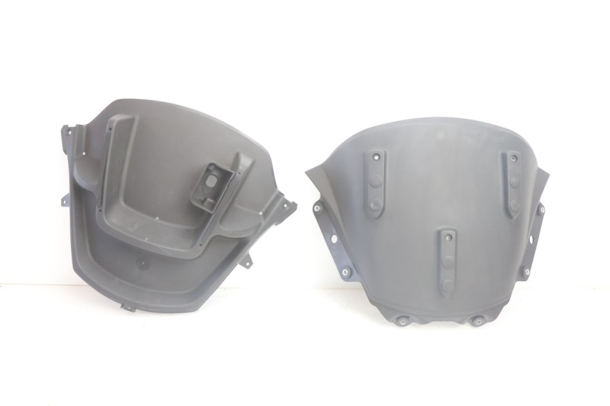photo de INNERE FRONTVERKLEIDUNG PIAGGIO MP3 500 (2011 - 2015) - Hauptansicht