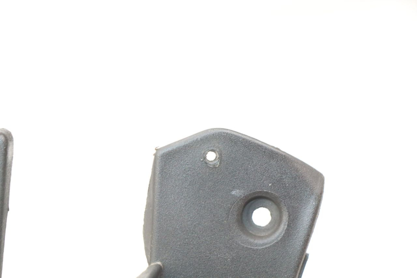 photo de INNENVERKLEIDUNG DER FRONT GILERA NEXUS 125 (2009 - 2013) - Zoom auf Gebrauchszustand