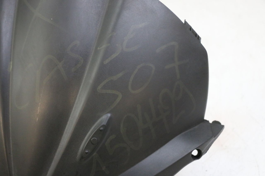 photo de INNENVERKLEIDUNG DER FRONT PEUGEOT CITYSTAR 125 (2011 - 2017) - Zoom auf Gebrauchszustand