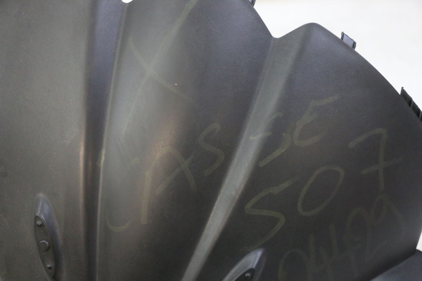 photo de INNENVERKLEIDUNG DER FRONT PEUGEOT CITYSTAR 125 (2011 - 2017) - Alternative Perspektive