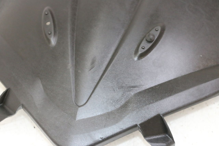 photo de INNERE FRONTVERKLEIDUNG PEUGEOT CITYSTAR 2T 50 (2018 - 2021) - Detailansicht des Bauteils