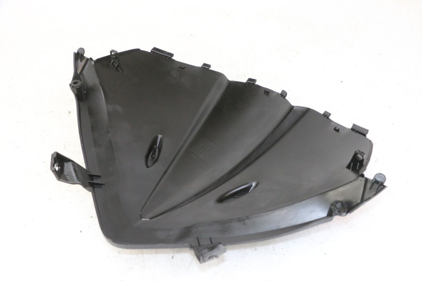 photo de INNERE FRONTVERKLEIDUNG PEUGEOT CITYSTAR 2T 50 (2018 - 2021) - Alternative Perspektive