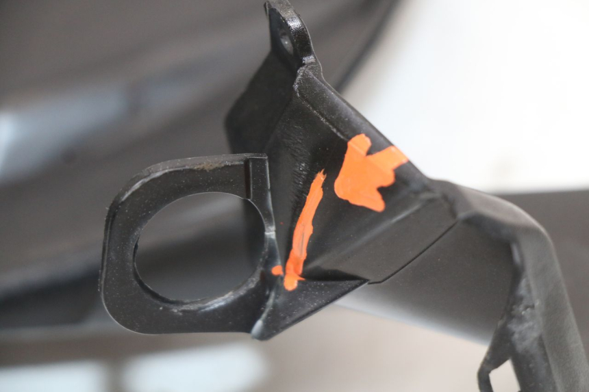 photo de INNERE FRONTVERKLEIDUNG PEUGEOT SATELIS 125 (2010 - 2012) - Oberflächenzustand und Material