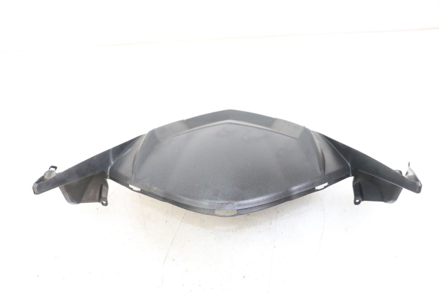 photo de INNENVERKLEIDUNG VORDERSEITE PEUGEOT SATELIS 125 (2006 - 2009) - Details der Befestigungspunkte