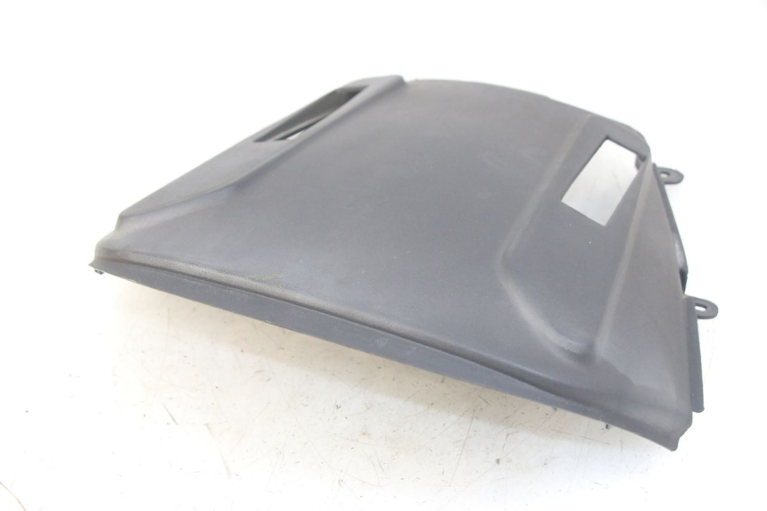 photo de INNERE FRONTVERKLEIDUNG KYMCO X-CITING XCITING 400 (2014 - 2018) - Technische Nahaufnahme