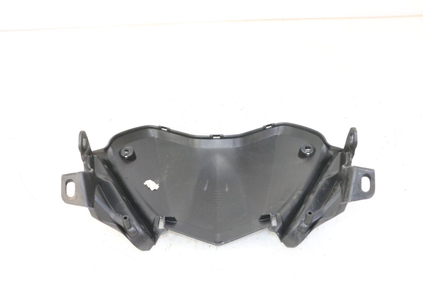 photo de INNENVERKLEIDUNG DER FRONT YAMAHA X-MAX XMAX ABS 250 (2010 - 2012) - Zoom auf Gebrauchszustand