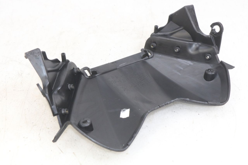 photo de INNENVERKLEIDUNG DER FRONT YAMAHA X-MAX XMAX 125 (2010 - 2013) - Detailansicht des Bauteils