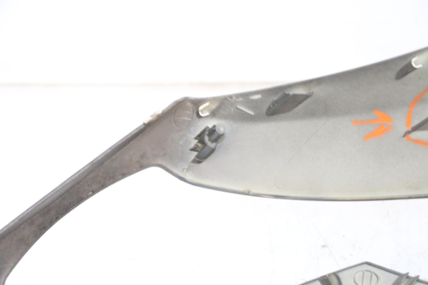 photo de FRONTVERKLEIDUNG  PEUGEOT KISBEE 2T 50 (2010 - 2017) - Technische Nahaufnahme