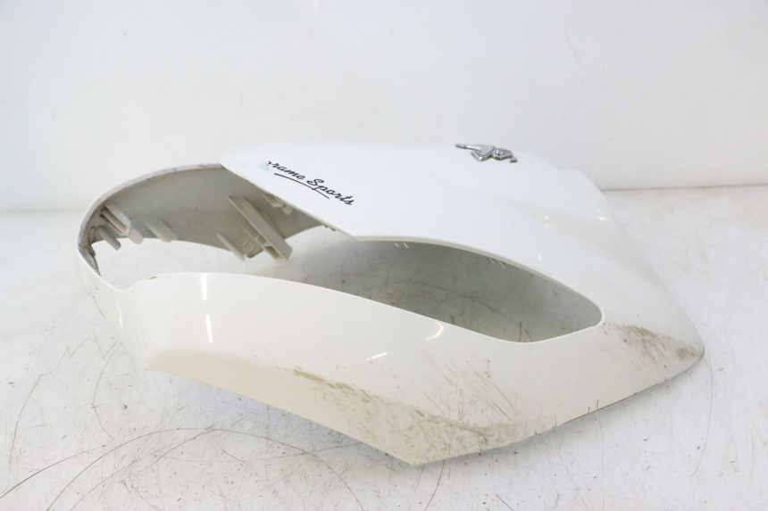 photo de FRONTVERKLEIDUNG  PEUGEOT KISBEE 2T 50 (2010 - 2017) - Hochauflösende Nahaufnahme
