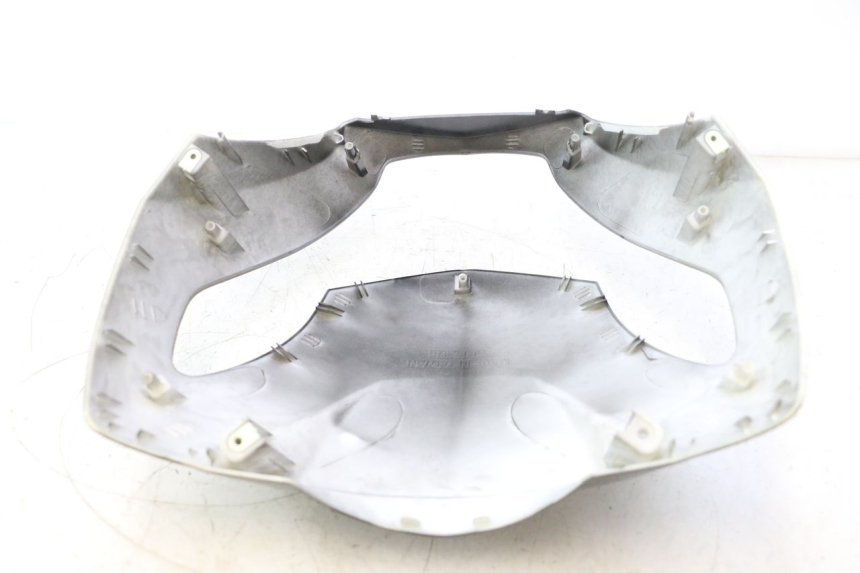 photo de VORDERSEITE PEUGEOT KISBEE 4T 50 (2010 - 2017) - Oberflächenzustand und Material