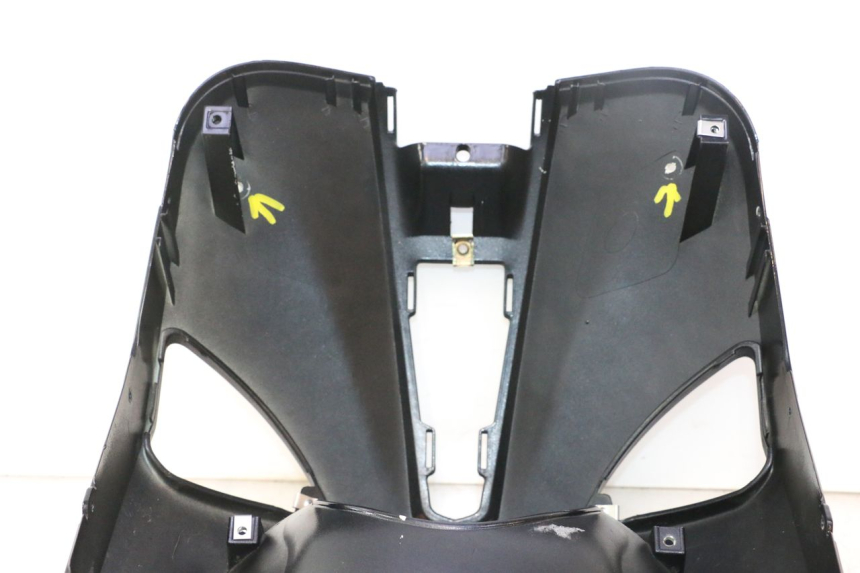 photo de FRONTVERKLEIDUNG  PIAGGIO LIBERTY 125 (1998 - 2008) - Zoom auf Gebrauchszustand