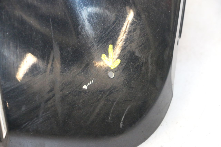 photo de FRONTVERKLEIDUNG  PIAGGIO LIBERTY 125 (1998 - 2008) - Oberflächenzustand und Material