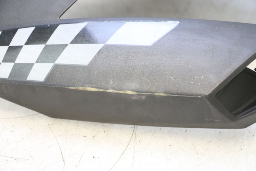 photo de FRONTVERKLEIDUNG  KEEWAY MATRIX RX9 125 (2006 - 2007) - Kennzeichnungen und Originalreferenzen