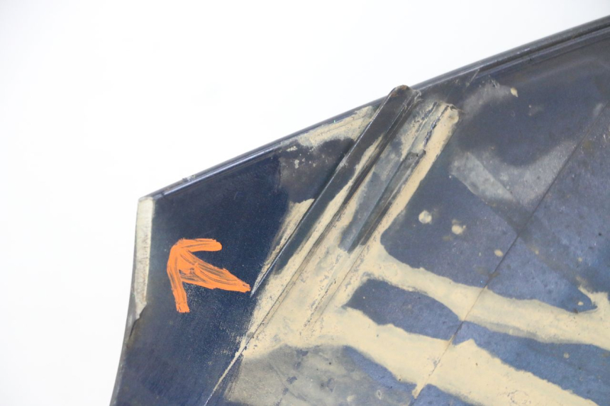 photo de FRONTVERKLEIDUNG  PIAGGIO MP3 LT 300 (2010 - 2016) - Details der Befestigungspunkte