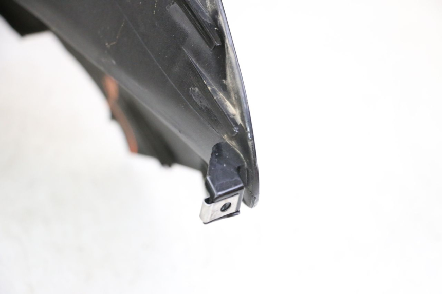 photo de FRONTVERKLEIDUNG  PIAGGIO MP3 LT 300 (2010 - 2016) - Technische Nahaufnahme