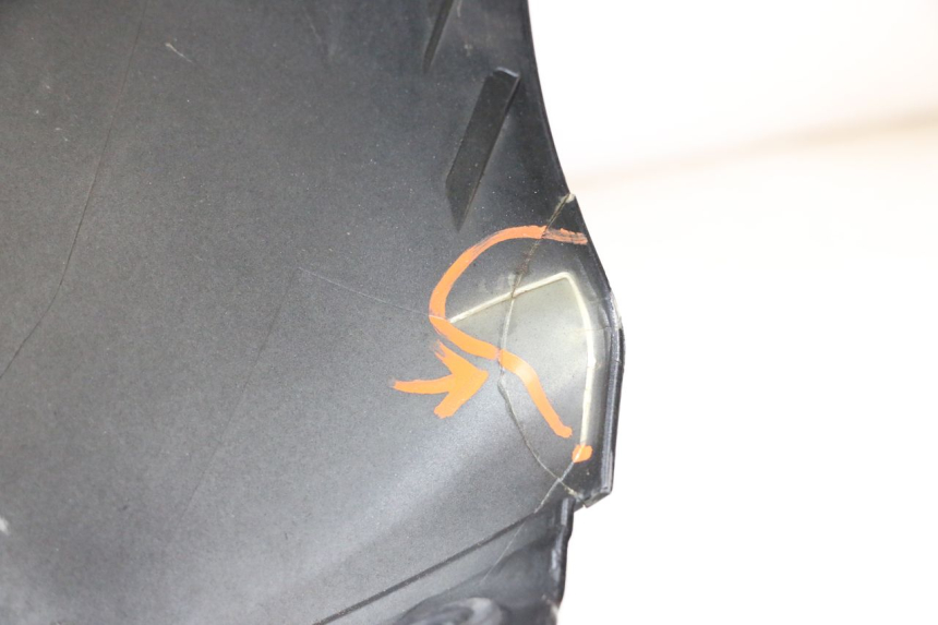 photo de FRONTVERKLEIDUNG  PIAGGIO MP3 125 (2006 - 2014) - Zoom auf Gebrauchszustand