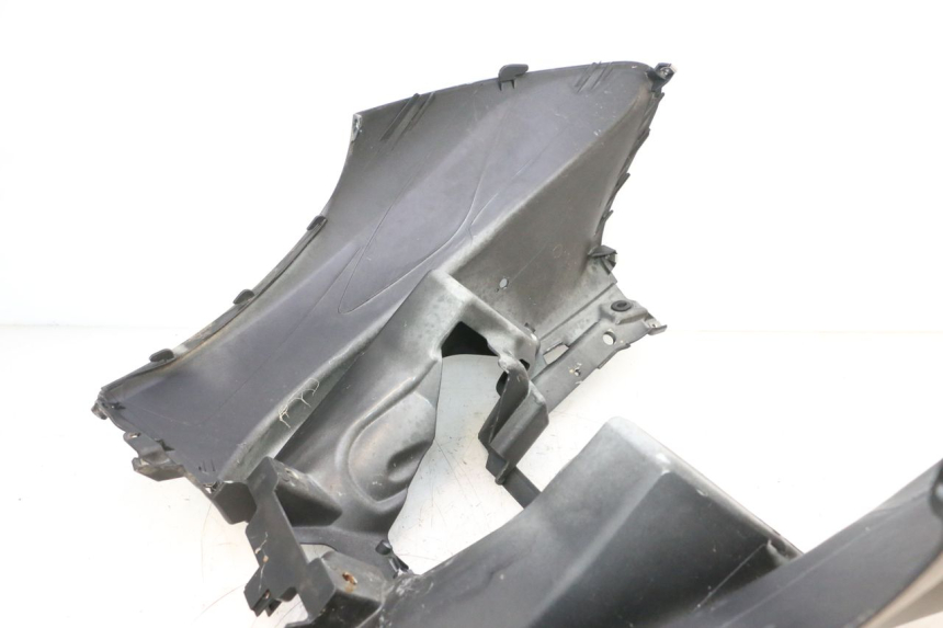 photo de FRONTVERKLEIDUNG  PIAGGIO MP3 RL 250 (2006 - 2010) - Alternative Perspektive