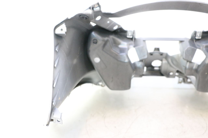 photo de FRONTVERKLEIDUNG  PIAGGIO MP3 125 (2006 - 2014) - Detailansicht des Bauteils