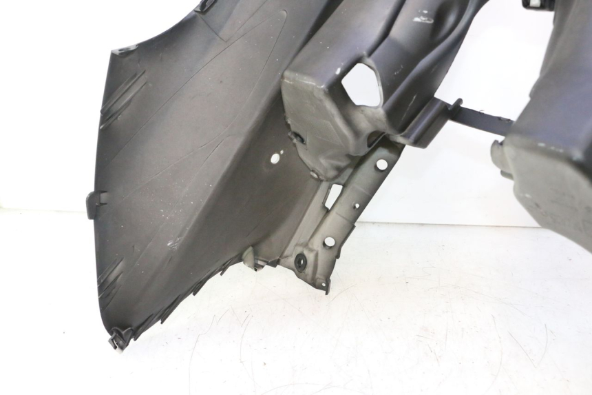 photo de FRONTVERKLEIDUNG  PIAGGIO MP3 500 (2016 - 2018) - Alternative Perspektive