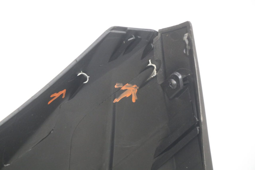 photo de FRONTVERKLEIDUNG  PIAGGIO NEW TYPHOON 50 (2010 - 2017) - Technische Nahaufnahme