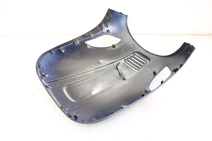 photo de FRONTVERKLEIDUNG  JM MOTORS OLDIES GT 4T 50 (2018 - 2025) - Technische Nahaufnahme