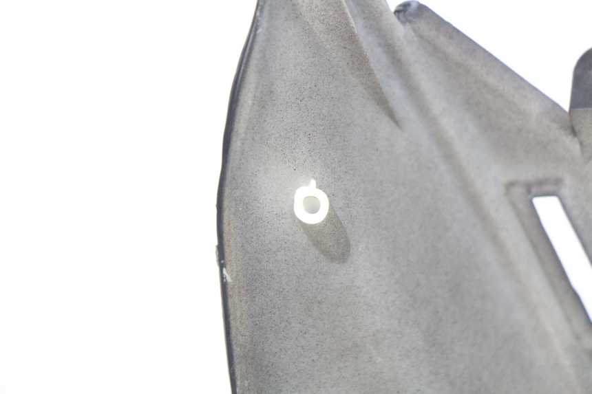 photo de FRONTVERKLEIDUNG  NECO ONE 2T 50 (2011 - 2020) - Details der Befestigungspunkte