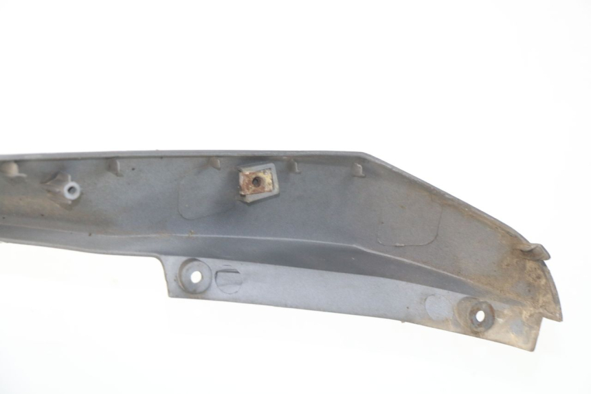 photo de FRONTVERKLEIDUNG  SYM ORBIT 2 4T 50 (2008 - 2017) - Details der Befestigungspunkte