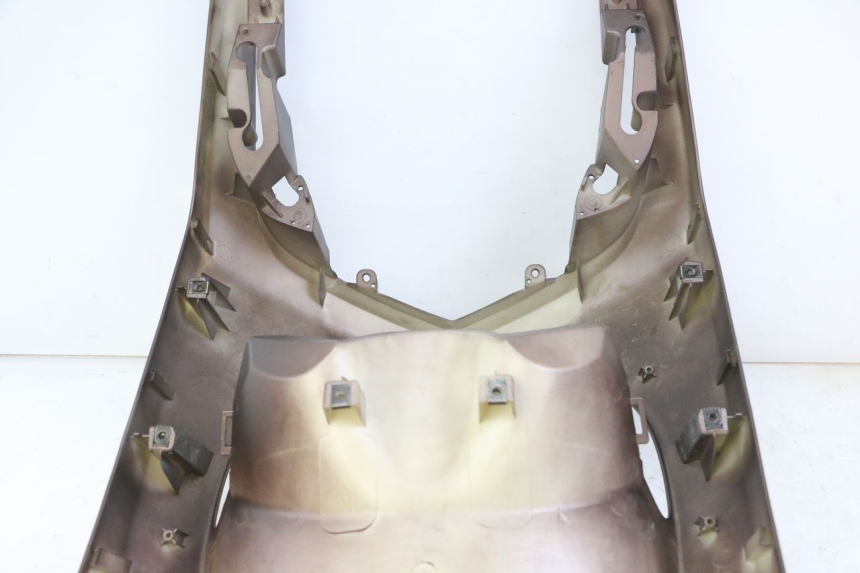 photo de FRONTVERKLEIDUNG  PEUGEOT VIVACITY 125 (2010 - 2017) - Detailansicht des Bauteils