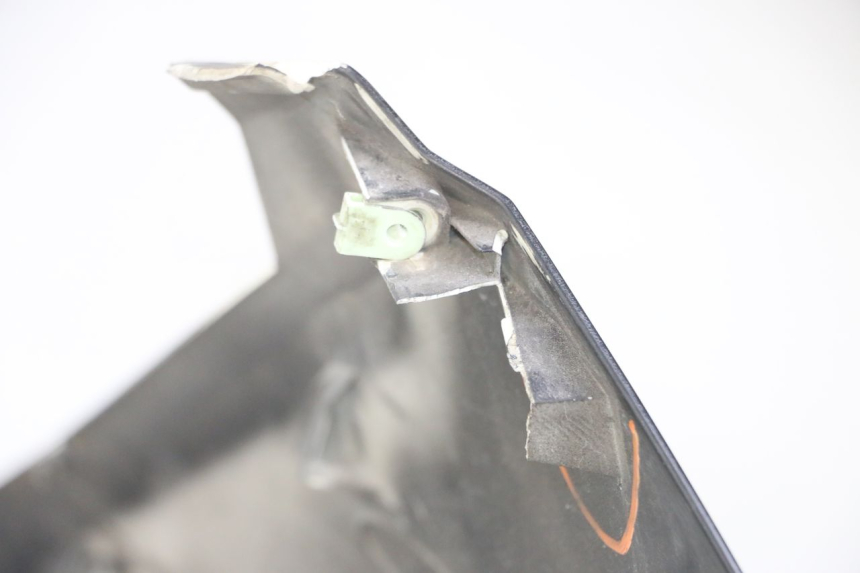 photo de VORDERSEITE PEUGEOT SATELIS COMPRESSOR K15 125 (2006 - 2009) - Technische Nahaufnahme