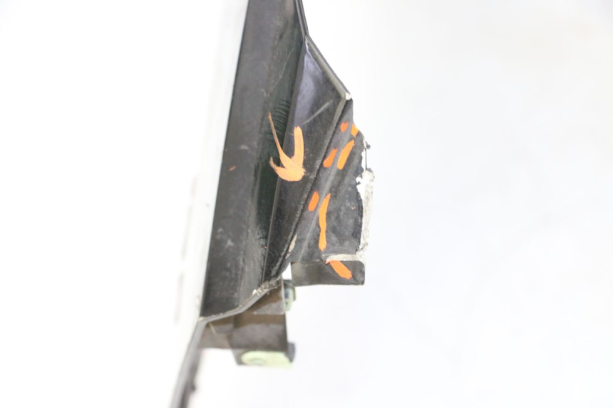 photo de FRONTVERKLEIDUNG  PEUGEOT SATELIS 125 (2006 - 2009) - Technische Nahaufnahme