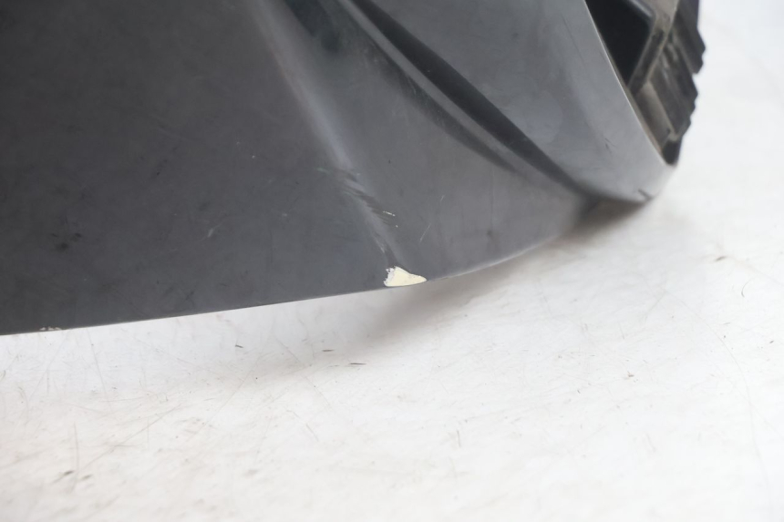 photo de FRONTVERKLEIDUNG  PEUGEOT SATELIS 125 (2006 - 2009) - Details der Befestigungspunkte