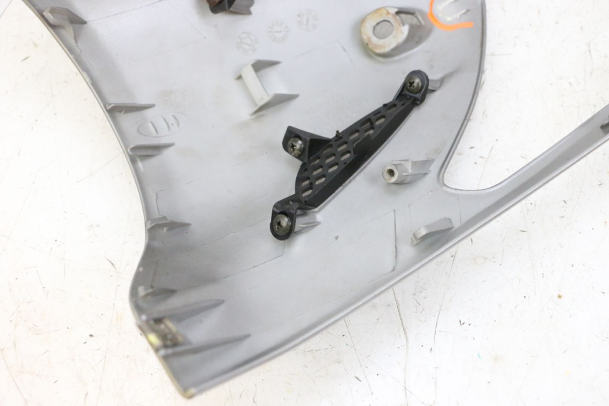 photo de FRONTVERKLEIDUNG OBEN KYMCO AGILITY CITY 4T 50 (2008 - 2016) - Alternative Perspektive