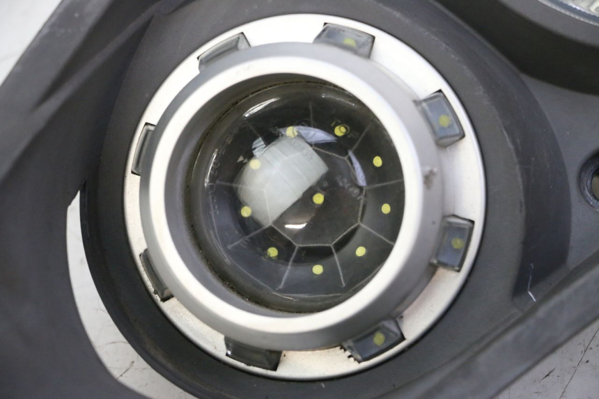 photo de OBERES VORDERTEIL SYM CROX 4T 50 (2016 - 2023) - Alternative Perspektive