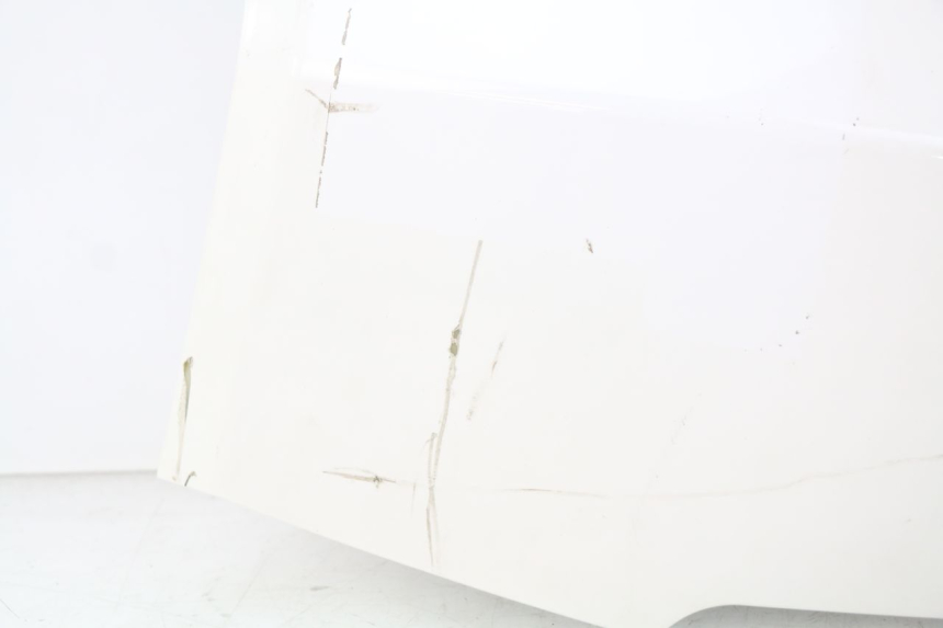 photo de OBERES VORDERTEIL PEUGEOT E-VIVACITY 1 (2012 - 2018) - Details der Befestigungspunkte