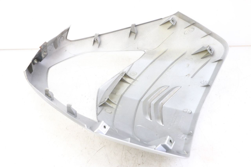 photo de FRONTVERKLEIDUNG OBEN HONDA SCV LEAD 100 (2003 - 2007) - Hochauflösende Nahaufnahme