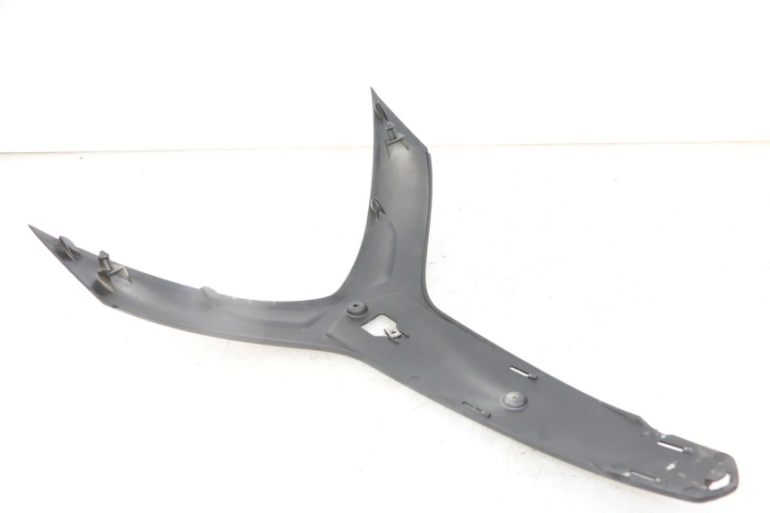 photo de FRONTVERKLEIDUNG OBEN PIAGGIO IE MP3 YOURBAN 300 (2011 - 2016) - Detailansicht des Bauteils