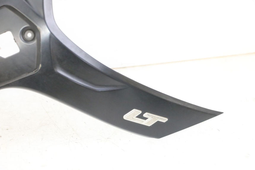 photo de FRONTVERKLEIDUNG OBEN PIAGGIO IE MP3 YOURBAN 300 (2011 - 2016) - Details der Befestigungspunkte