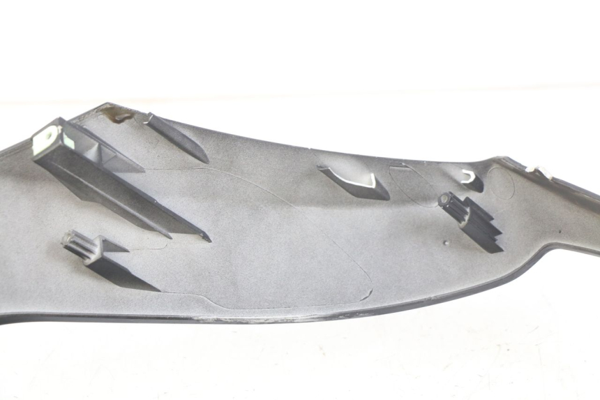 photo de FRONTVERKLEIDUNG OBEN PEUGEOT KISBEE 2T 50 (2018 - 2022) - Zoom auf Gebrauchszustand