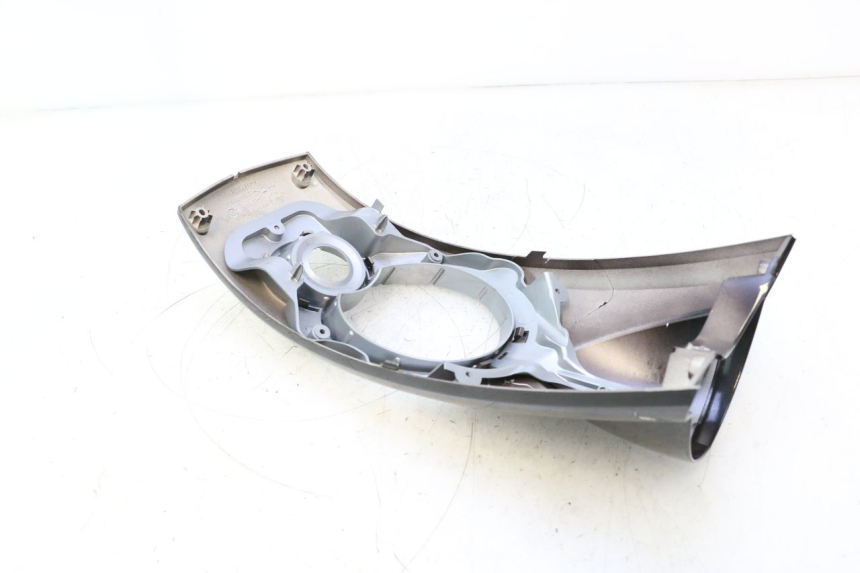 photo de FRONTVERKLEIDUNG OBEN PEUGEOT LUDIX ONE 50 (2004 - 2013) - Technische Nahaufnahme