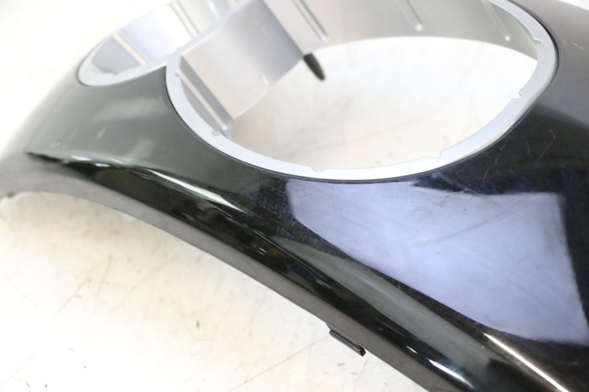photo de FRONTVERKLEIDUNG OBEN PEUGEOT LUDIX ONE 50 (2004 - 2013) - Details der Befestigungspunkte