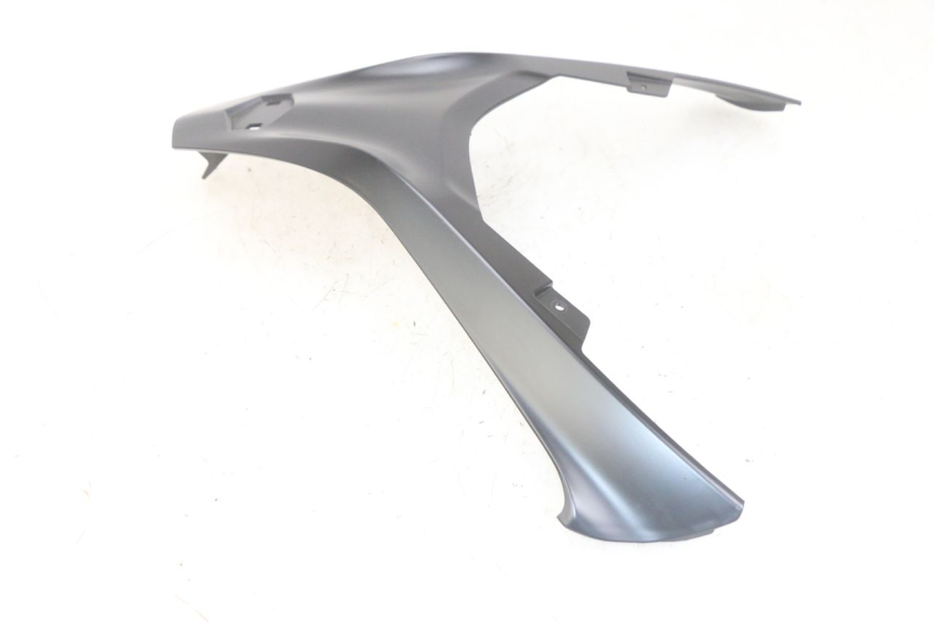 photo de FRONTVERKLEIDUNG OBEN PIAGGIO MP3 HPE 300 (2019 - 2026) - Alternative Perspektive