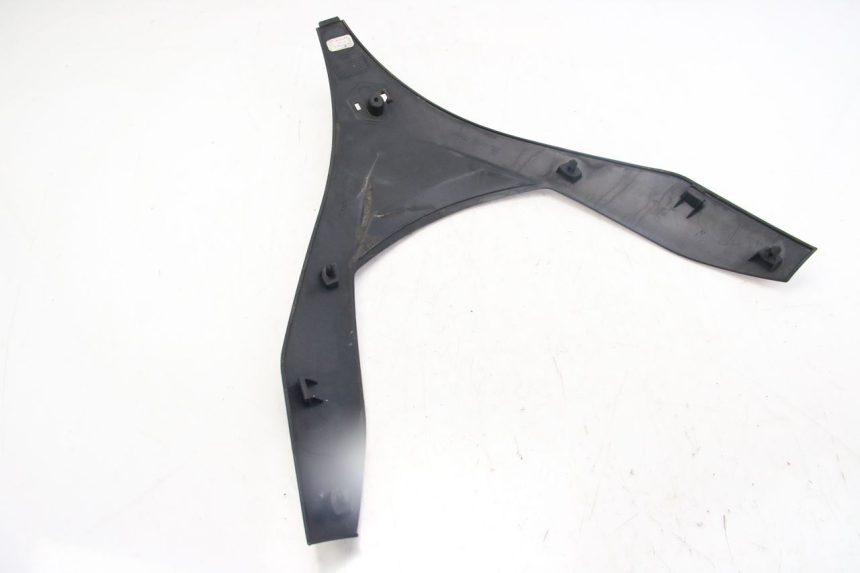 photo de OBERE VORDERSEITE PIAGGIO MP3 125 (2006 - 2014) - Oberflächenzustand und Material