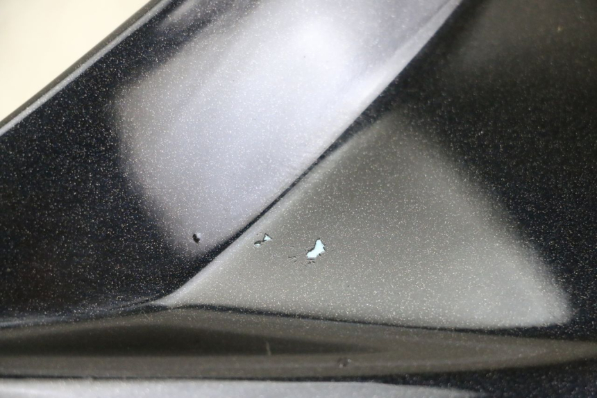 photo de OBERE VORDERSEITE PIAGGIO MP3 125 (2006 - 2014) - Details der Befestigungspunkte