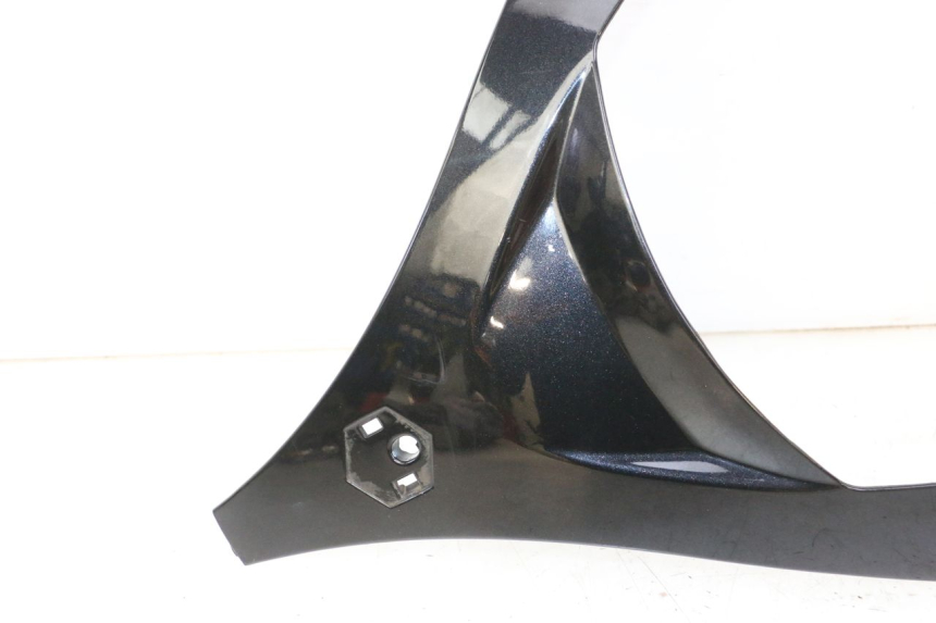 photo de OBERE VORDERSEITE PIAGGIO MP3 125 (2006 - 2014) - Oberflächenzustand und Material