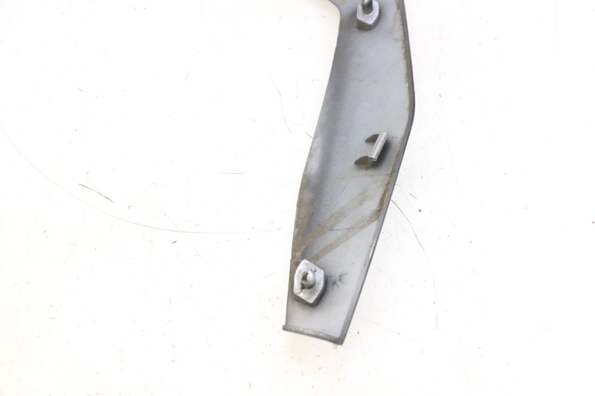 photo de OBERE VORDERSEITE PIAGGIO MP3 125 (2006 - 2014) - Detailansicht des Bauteils