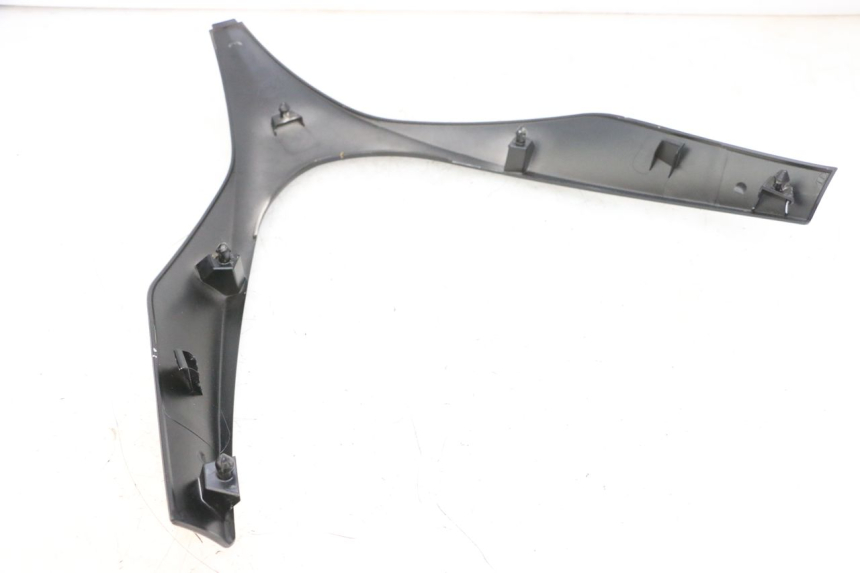 photo de FRONTVERKLEIDUNG OBEN PIAGGIO MP3 500 (2016 - 2018) - Gesamtansicht des Produkts