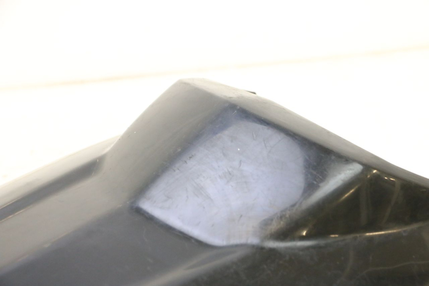 photo de FRONTVERKLEIDUNG OBEN KYMCO MXU R 250 (2004 - 2010) - Details der Befestigungspunkte