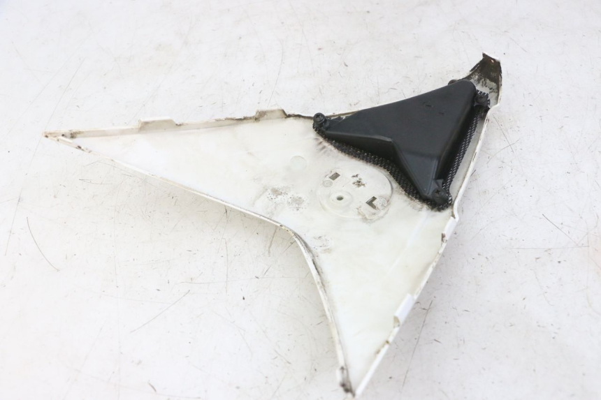 photo de FRONTVERKLEIDUNG OBEN GILERA NEXUS 125 (2009 - 2013) - Details der Befestigungspunkte